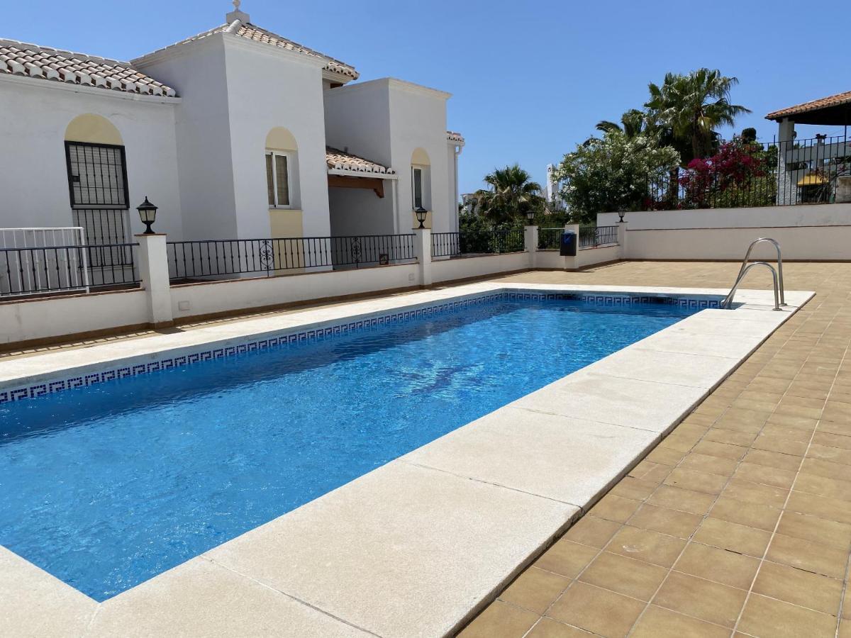 Chimenea Pinar 2 Apartments Casasol Nerja Exterior photo